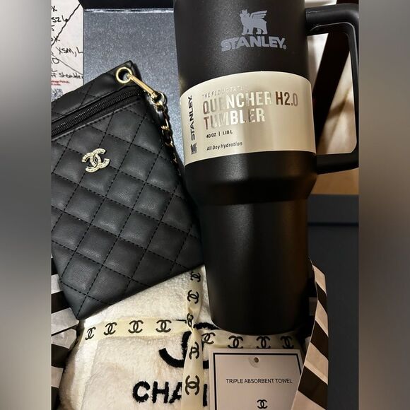 🍼🩷BUNDLES OF JOY 🩷 - Picture 12 of 17